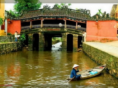 Tour Da Nang beauty of crossing bridges en